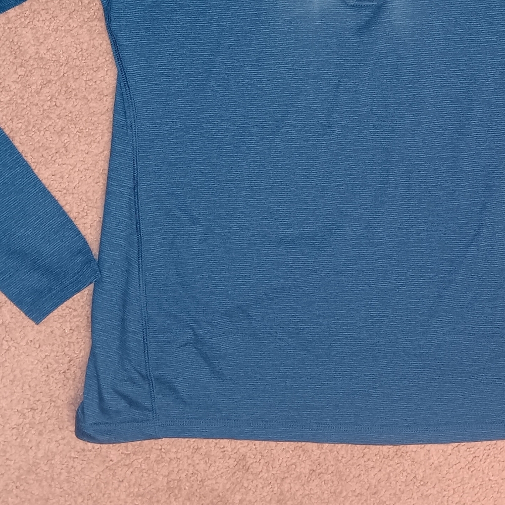 Old Navy Active Teal Zip Pullover - Picture 4 of 4